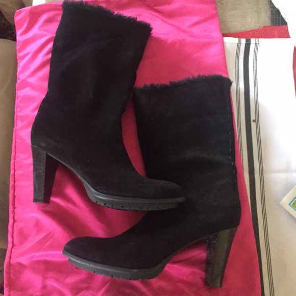 Aquatalia Black Fur Lined Suede Booties